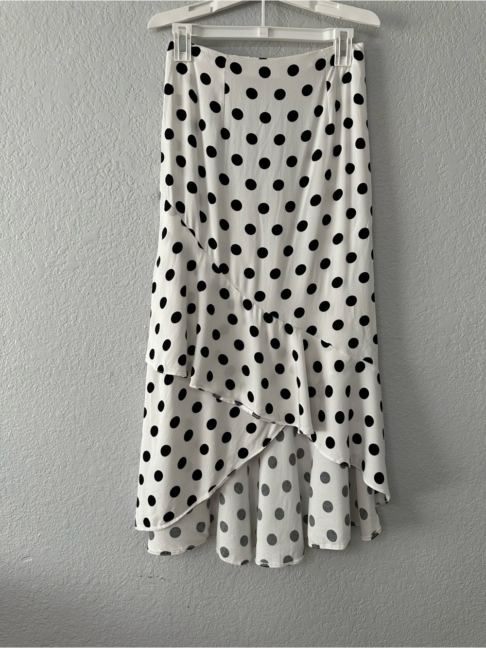 ASOS Polka Dot Ruffle High Low Midi Skirt Sz 6 Tiered Asymmetrical Resortwear